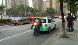 成都客车最新爆料,颠覆性技术革新，引领绿色出行新时代